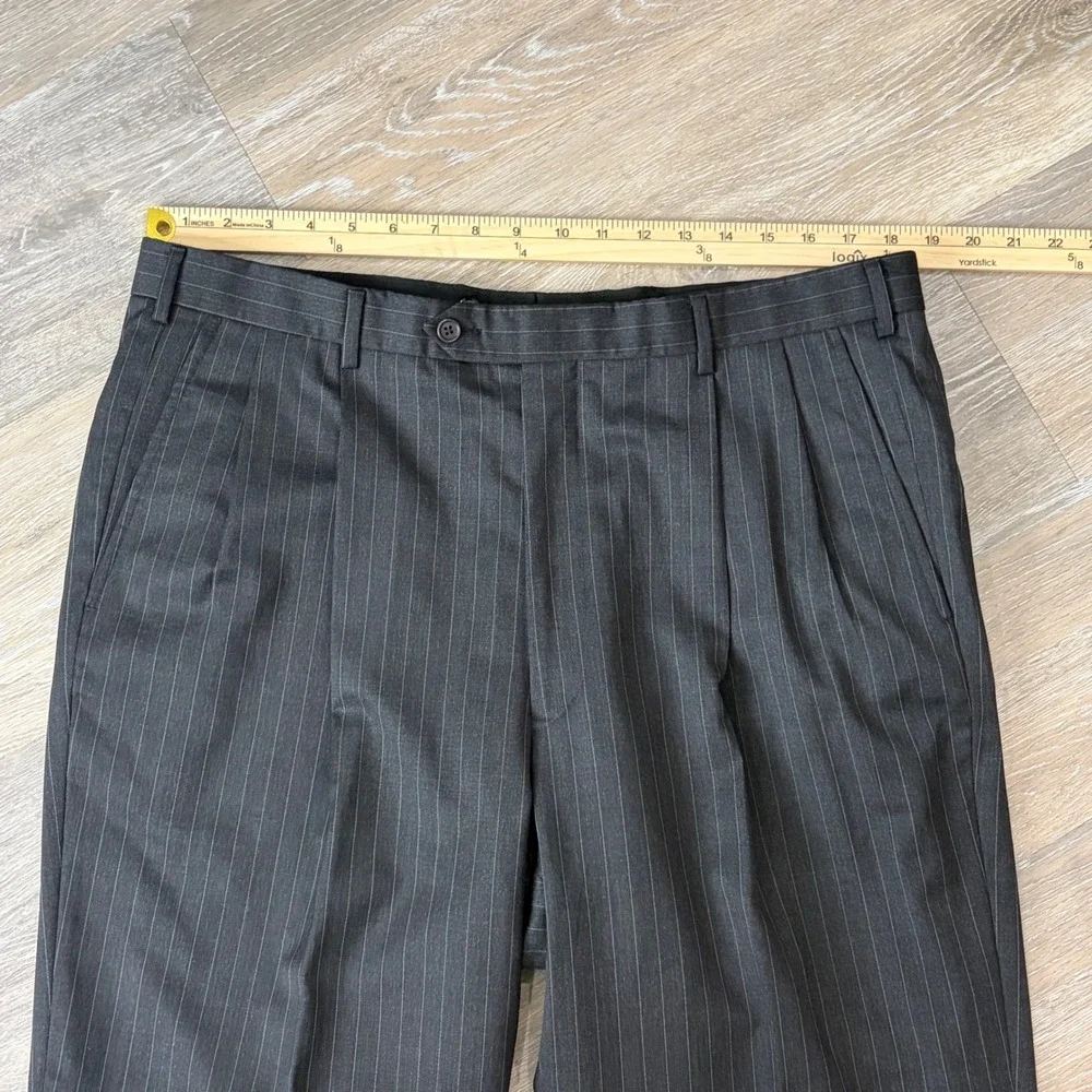 Brooks Brothers 1818 Madison Suit Mens 43L 37W Black Pinstripe Wool 2 Button